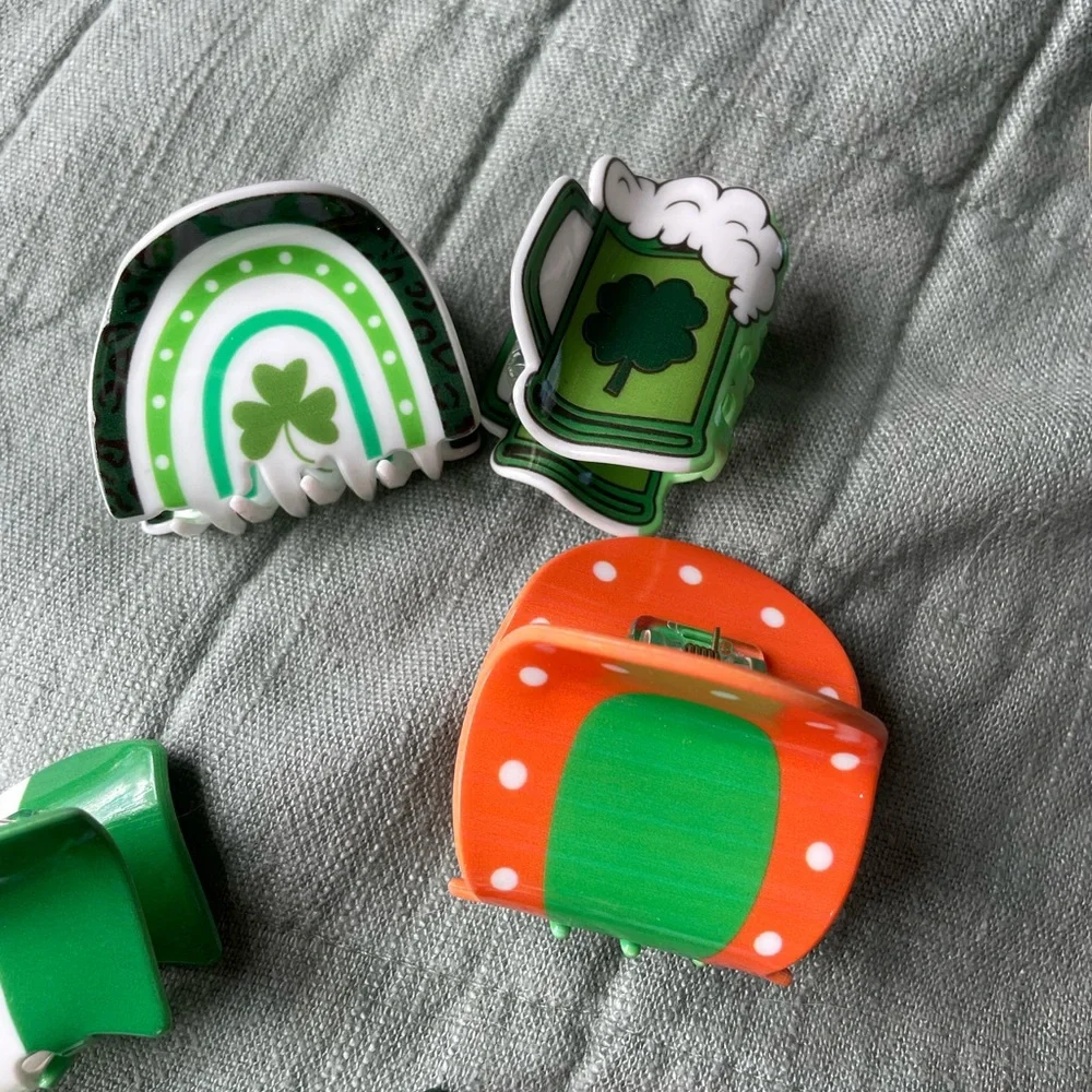 Saint Patrick’s Hair Clips - Picture 2 of 6